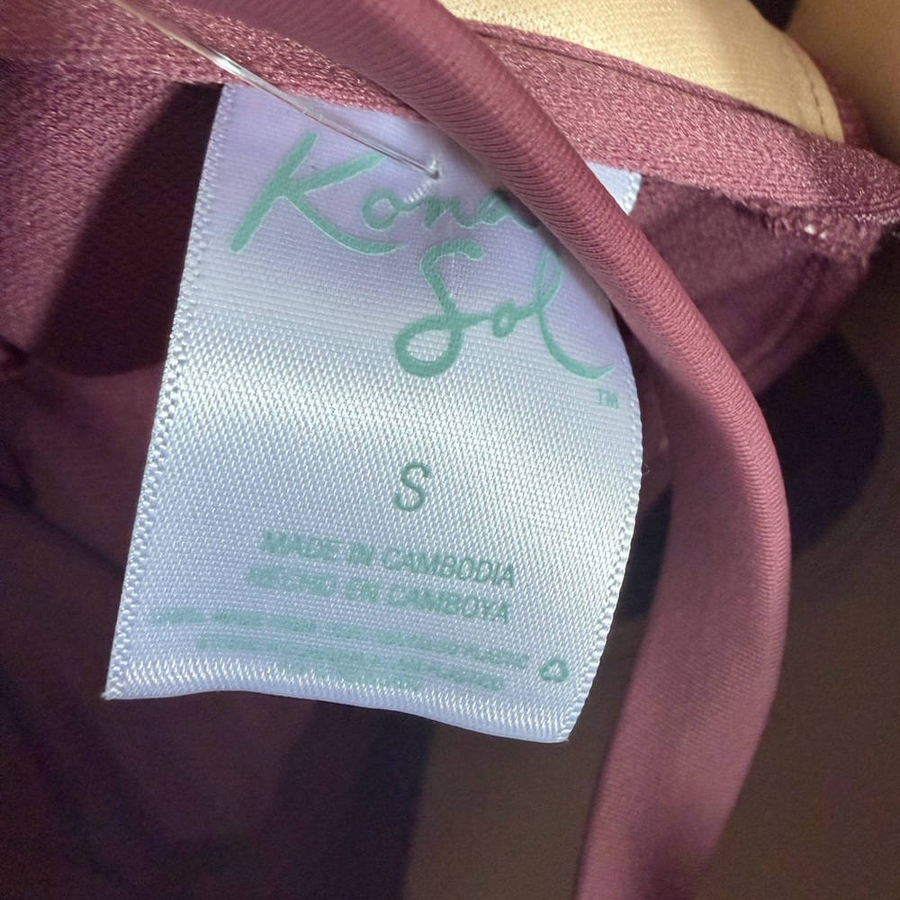 Kona Sol Mauve Scalloped One Piece Swimsuit Mauve Pink S New - Picture 5 of 7